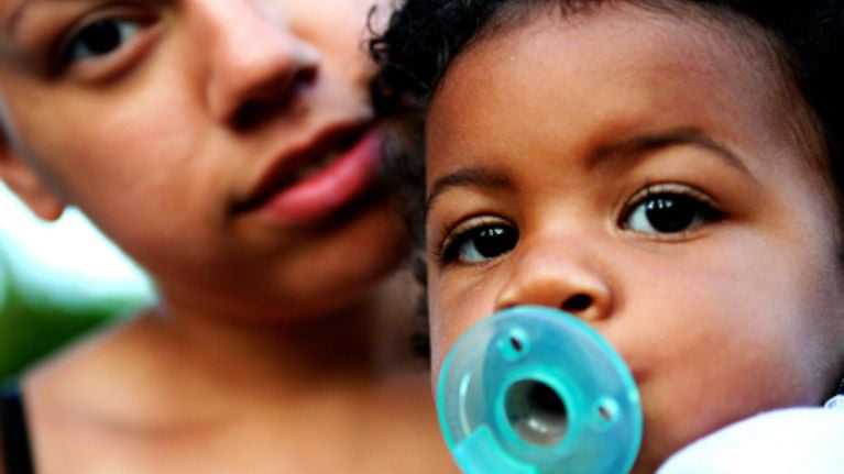 代妈在哪里找+试管代孕全部费用,胚胎移植前,子宫内膜达到多少厚度才能好孕